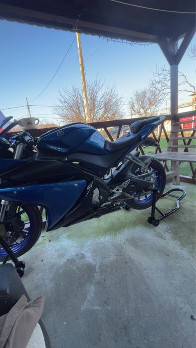 Yamaha YZF R125 2014