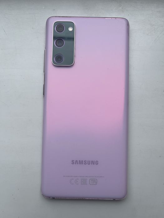 Самсунг  galaxyS20FE