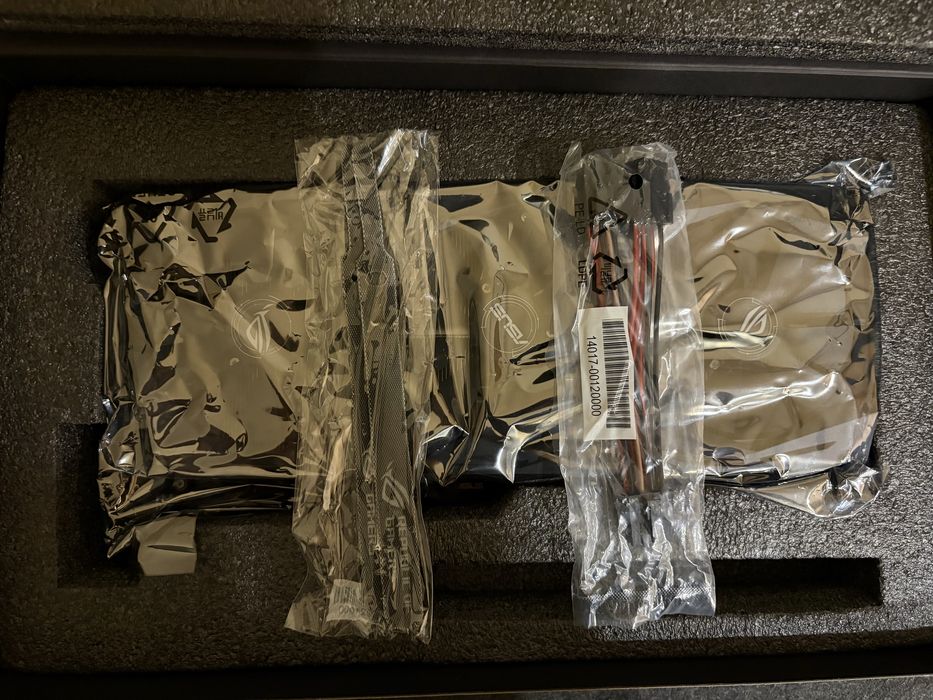 Видеокарта “Asus Rog Strix RTX2060 Super Advanced Edition