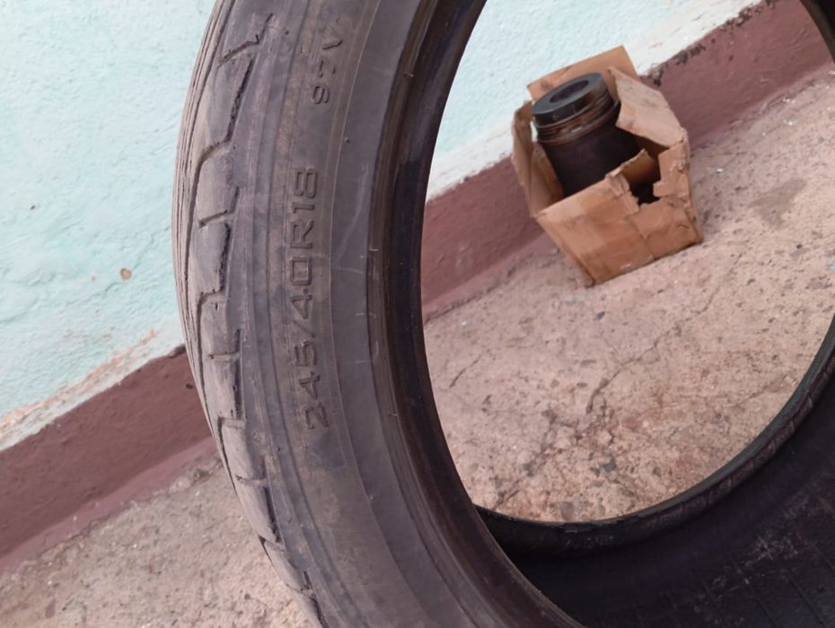 Продам шину летнюю