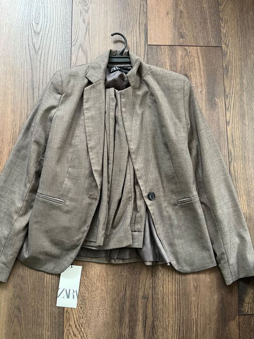 Костюми Зара, сако Зара и сако Манго