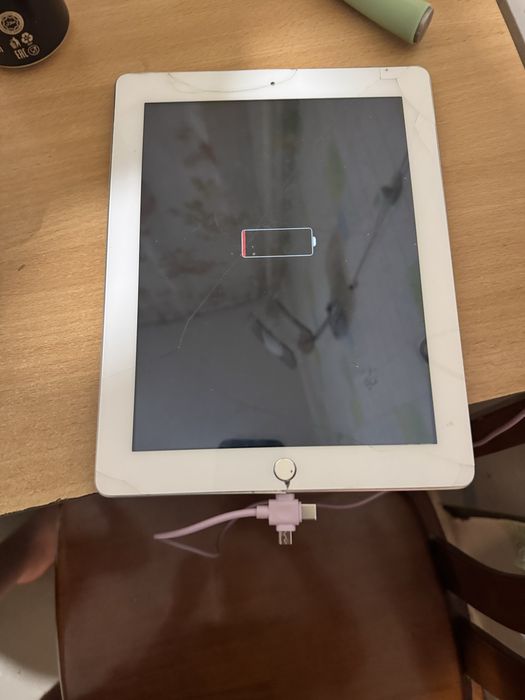 продам айпад 4 64гб