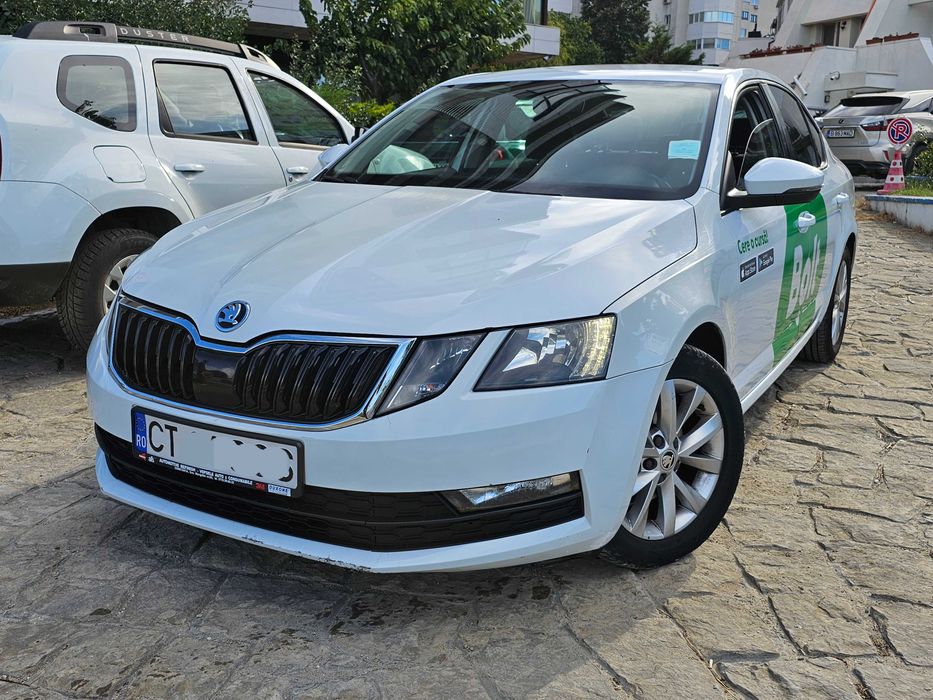SKODA Octavia 2018 — imagine 1