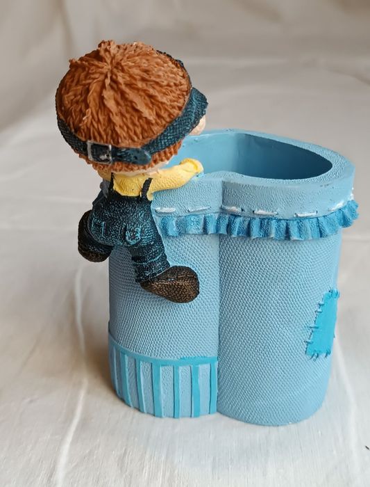 Продам органайзер для ручек и карандашей