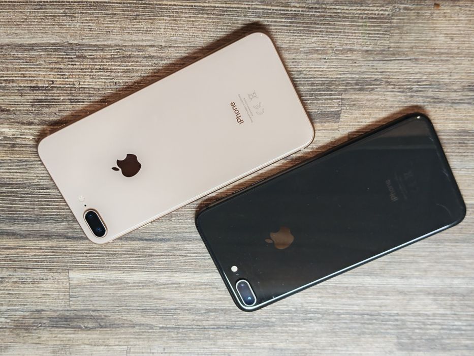 iPhone 8 Plus 64 GB