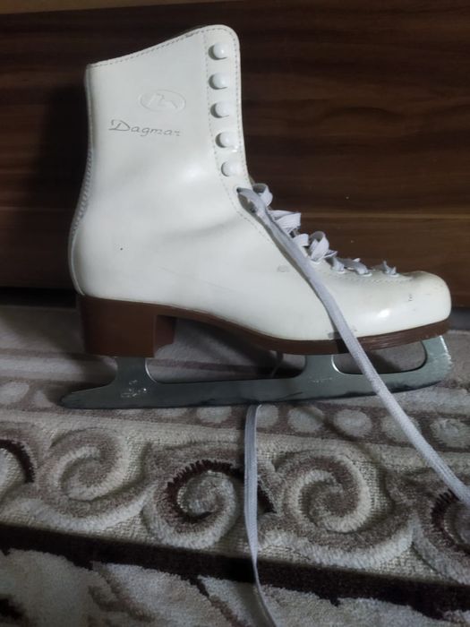 Коньки 37 размера