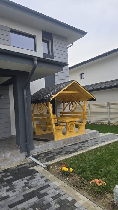 Foisor si mese rustice