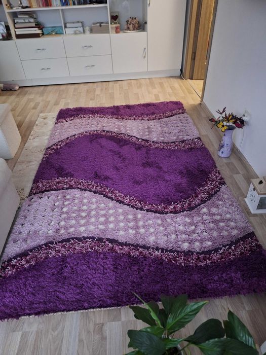 Covor pufos cu fir de mătase