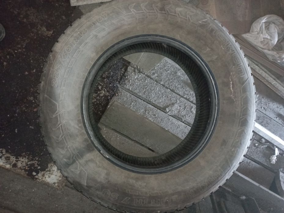Продается зимные резины с шипами