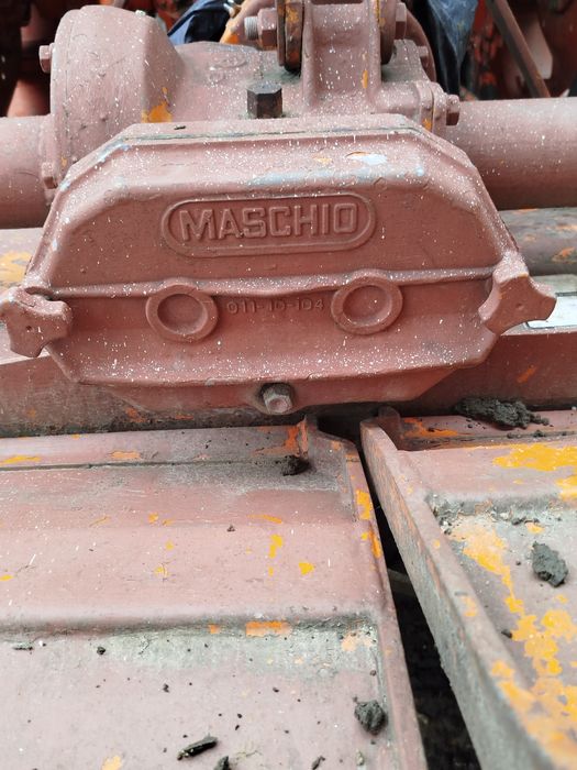 Vând freză Maschio de 2m