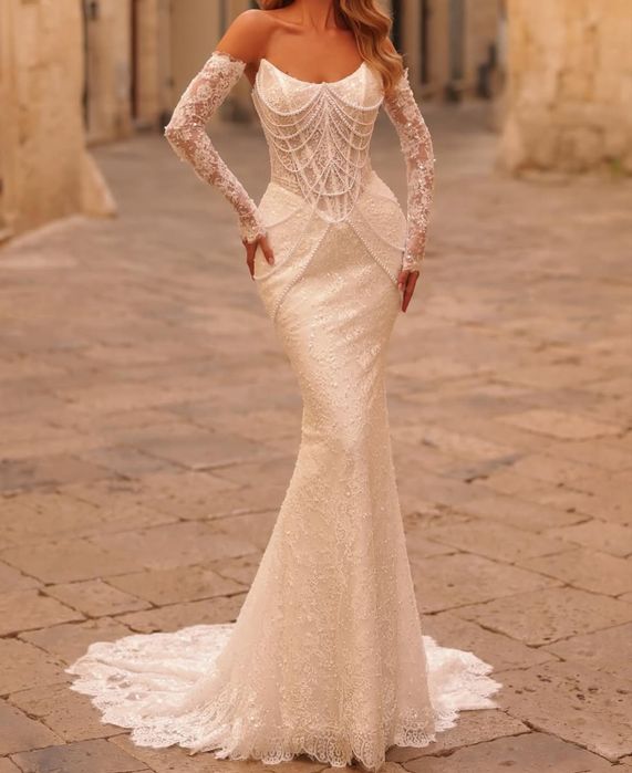 Vand rochie de mireasa La Novia