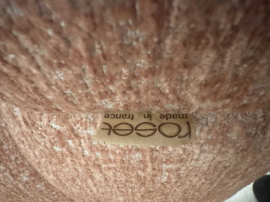 Togo Ligne Roset Velvet Powder Pink