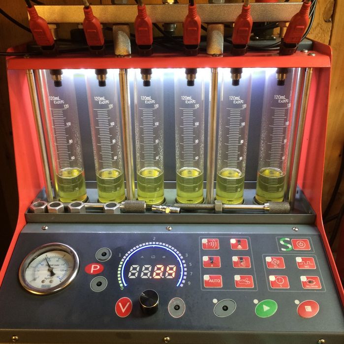 Проверка и чистка бензиновых форсунок на профессиональном стенде