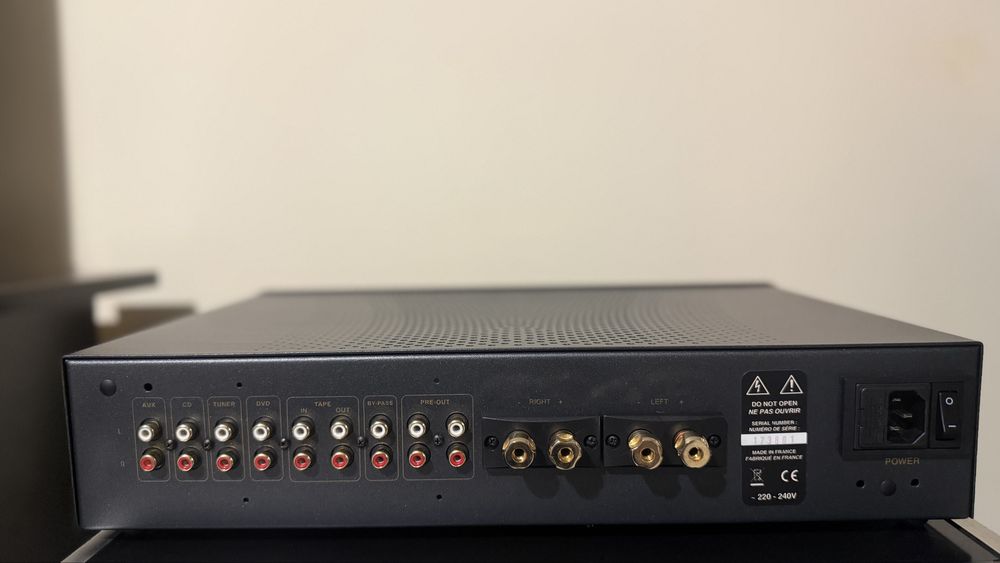 Amplificator integrat ATOLL  IN100  SIGNATURE
