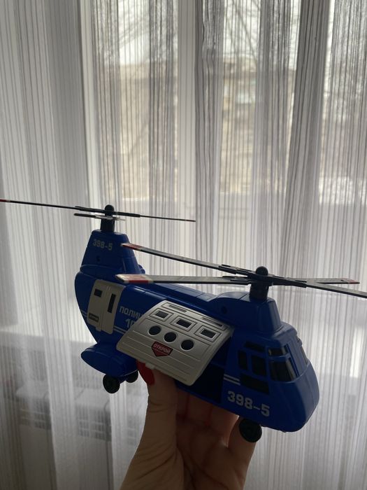 Игрушки для мальчика