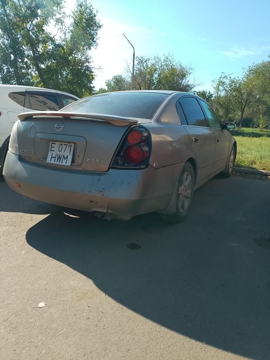 Продам Ниссан срочно