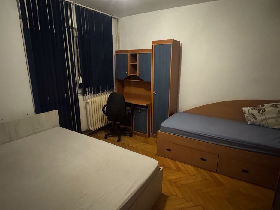 P.F., închiriez apart. 2 camere, ultracentral - C. Negri, 2 min de Palas — fotografia 3