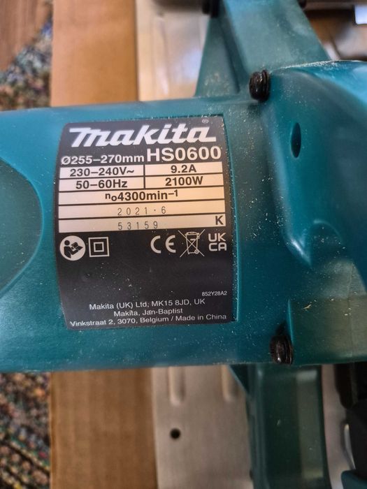 ПродавамРъчен циркуляр makita HS0600