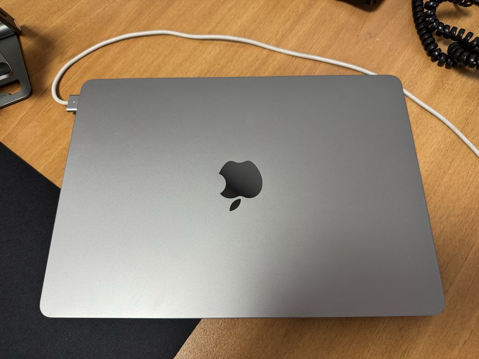 Macbook Air M2/256/8