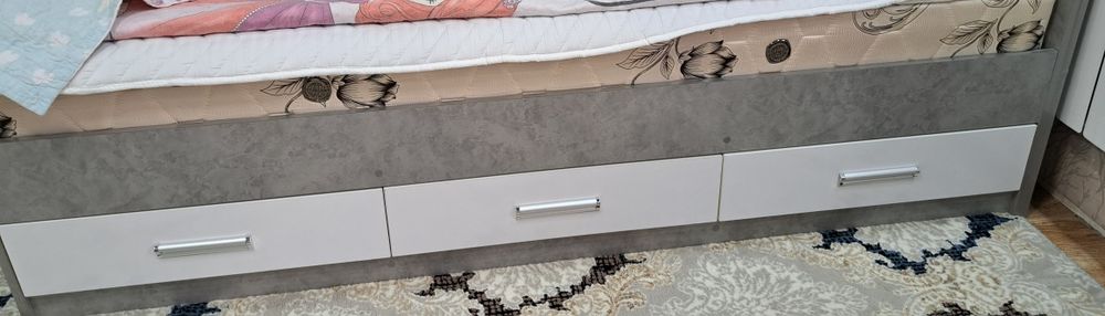 Продаётся кровать