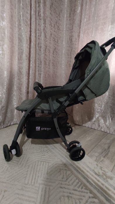 Продам коляску новая