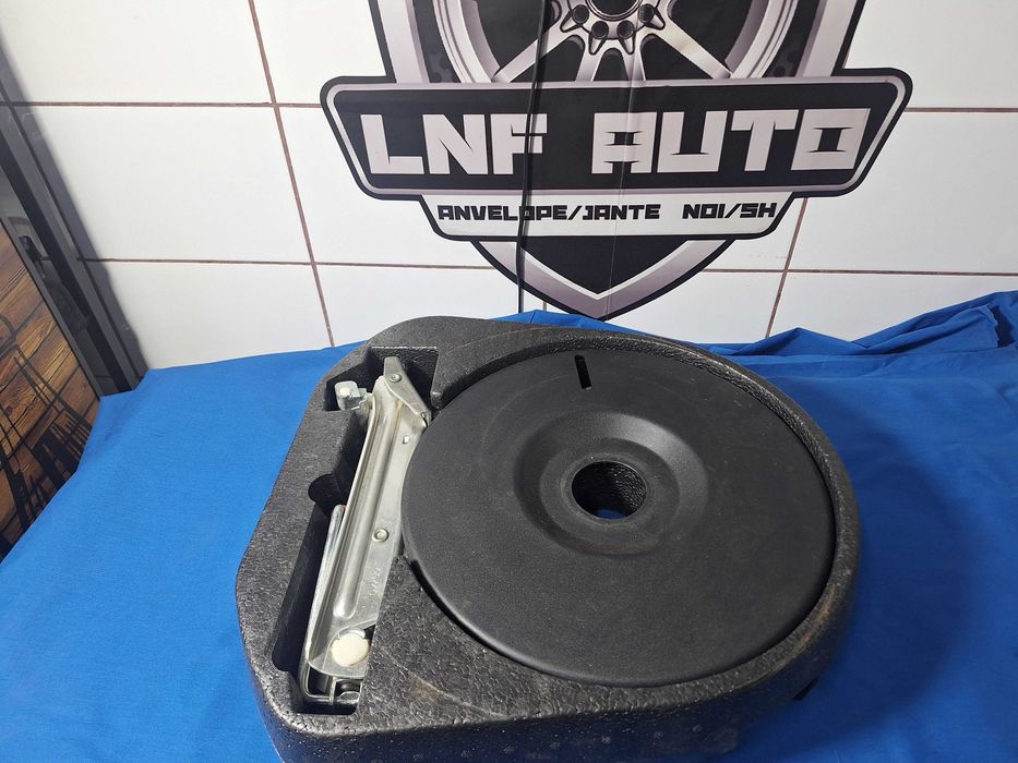 KIT Cric AUTO Complet + Organizator - OEM AUDI A3 A4 A6 A8 NOU