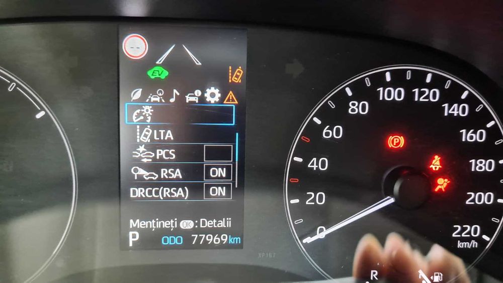 Toyota Yaris , 2021 1.5 hibrid , km 77969 detalii pe autoavariat-ro