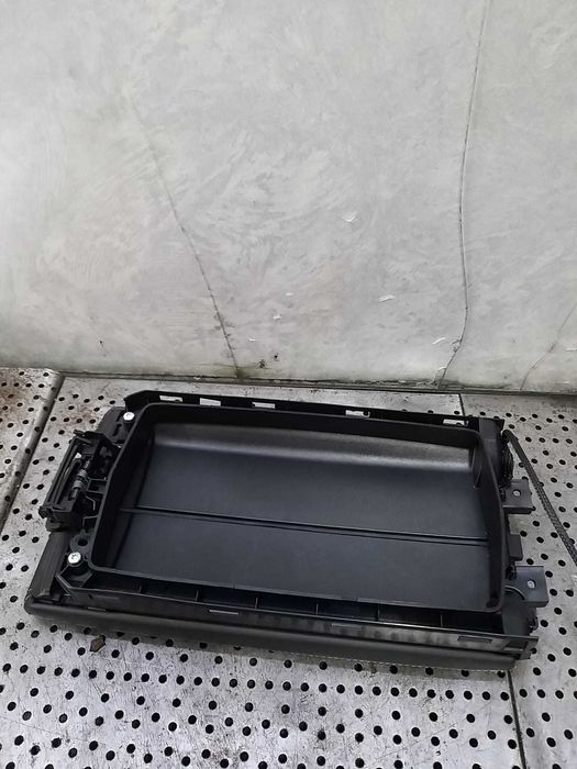 Capac piele cotiera peugeot 3008 2 2018 9810060277 9810631877