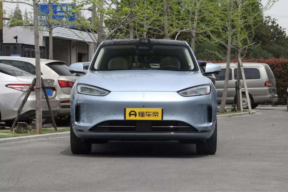 AITO M5 под заказ от Terra Auto