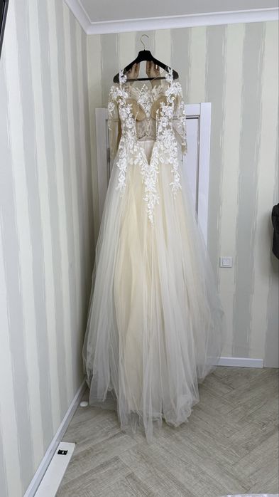 Продам свадебное платье испанский бренд