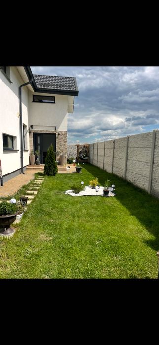 Casa de vanzare in comuna berceni complet mobilata