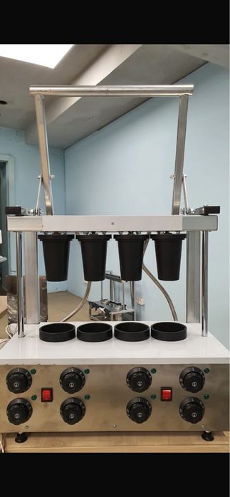 Продается аппарат для сьедеобных стаканов