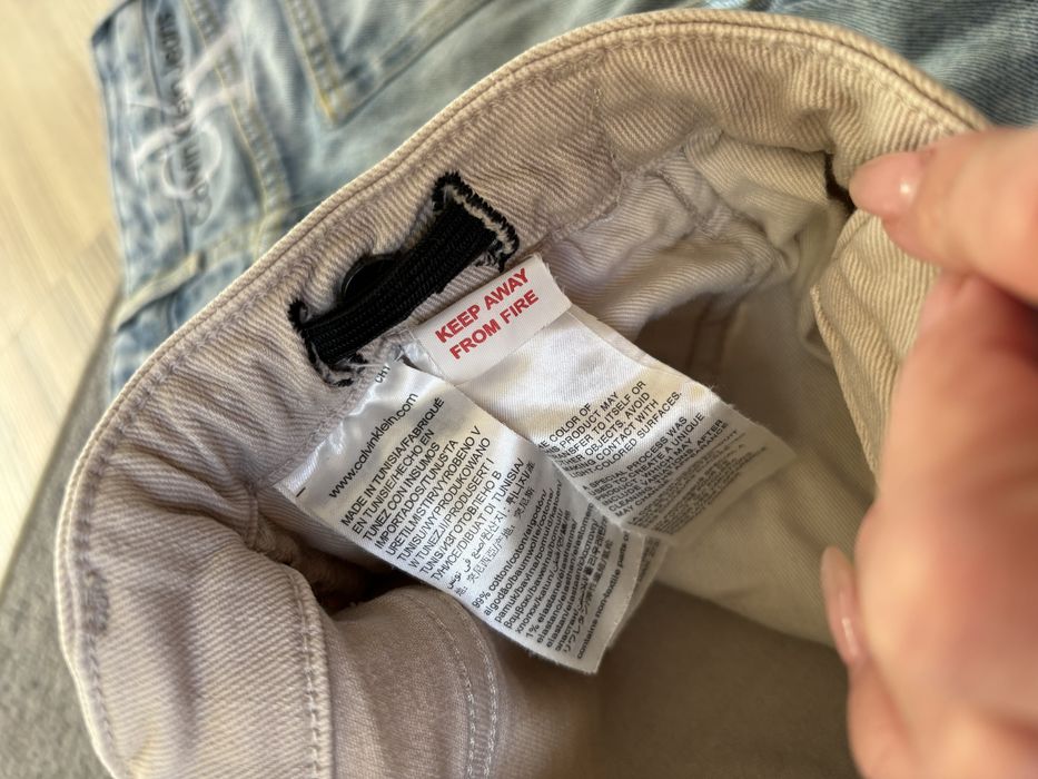 Calvin Klein, Guess - нови дънки за 14 години