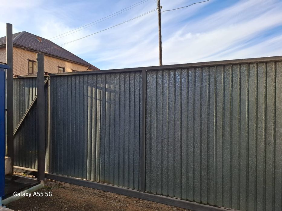 Откатные ворота для частного дома