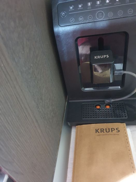 Vand aparat de cafea  automat Krups