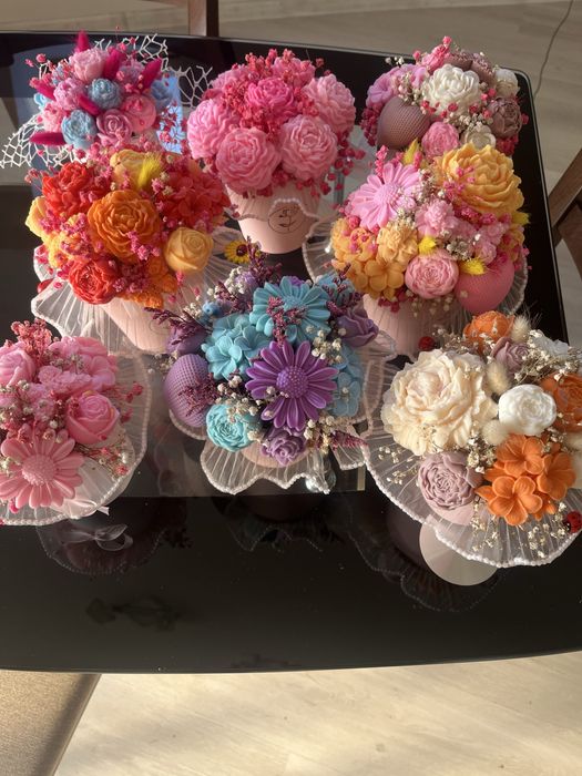 Соеви ароматни букети – подарък с нежност и стил за 8 март