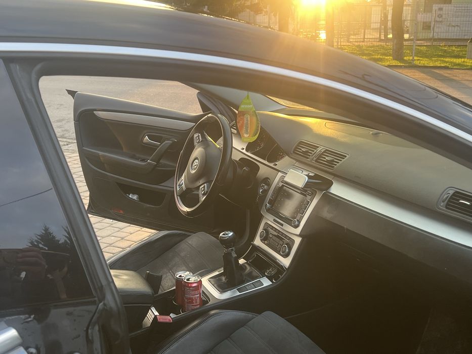 vand sau schimb pasat cc