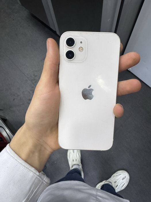 Iphone 12    64gb