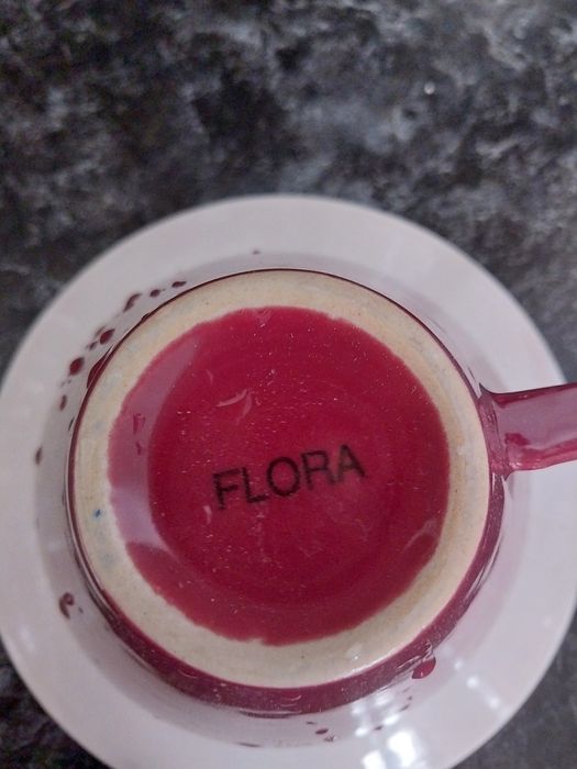 Сервиз чайно-кофейный в современном дизайне