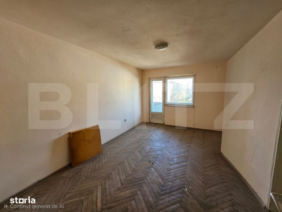 Apartament 2 camere, 52 mp, decomandat, etaj 2 – necesita renovare — fotografia 2