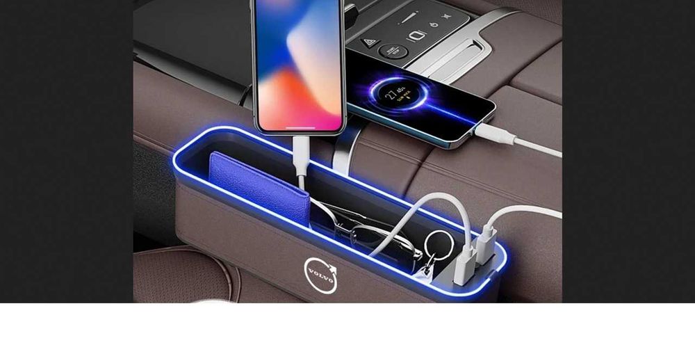 Продавам два броя органайзери с USB зарядно устройство за Volvo.