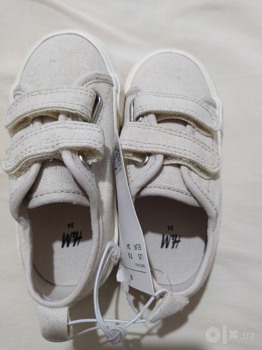 Продается детская обувь бренда H&M 
(H&M brendiga tegishli bolalar oyo