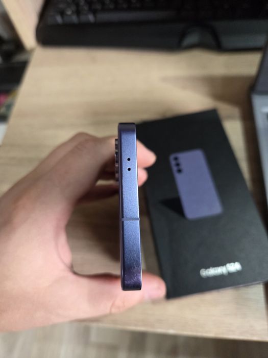 Samsung Galaxy S24 Неразличим от нов!