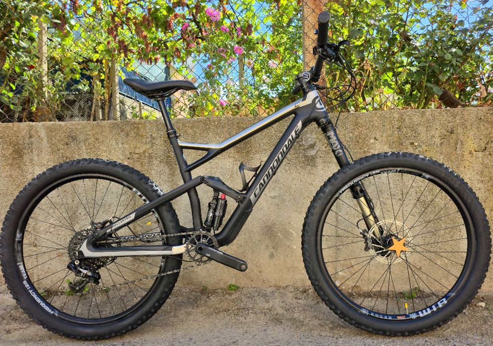 Карбонов Cannondale Jekyll 27.5 L размер Lefty вилка Fox Shox 1x11 XO  Перфектен