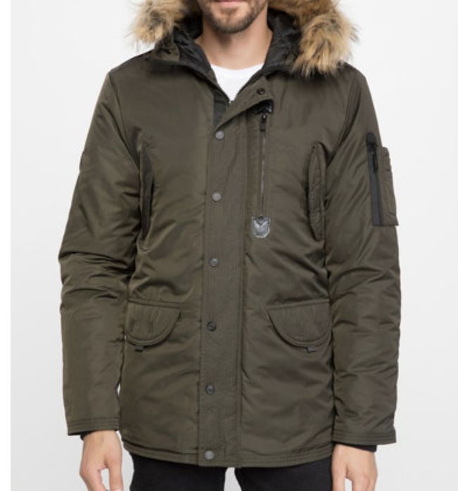 Яке с качулка и пух