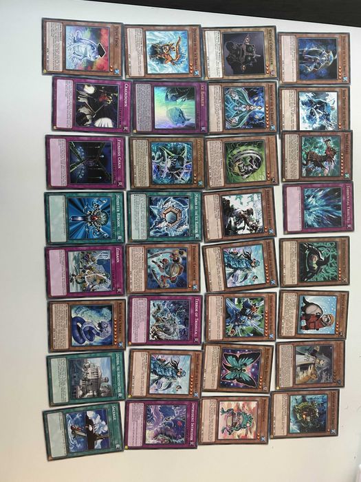 Карти Yu-Gi-Oh! за ПРОДАВАНЕ СПЕШНО!!!