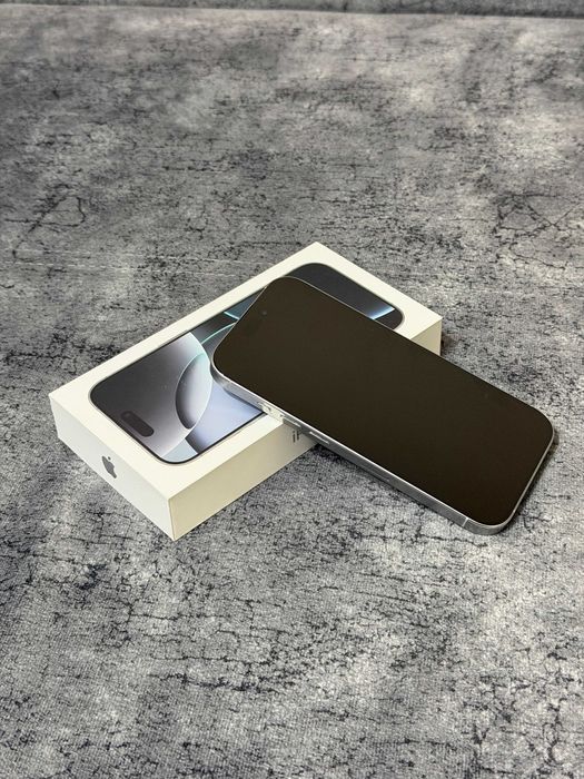 Нов iPhone 16 Pro, White, 128GB, с аксесоари