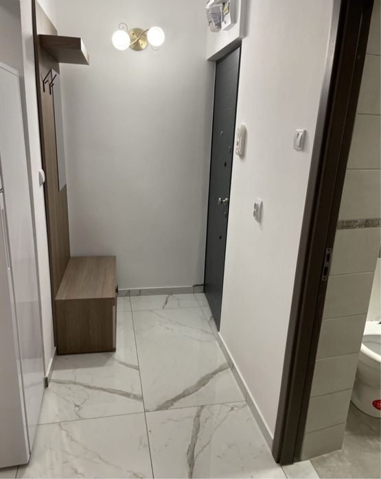 Inchiriez Apartament