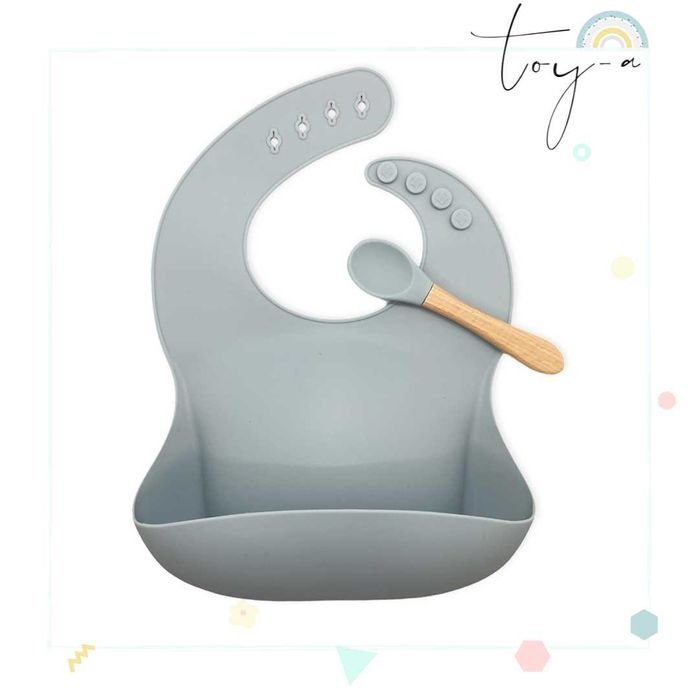 Силиконов бебешки лигавник с джоб