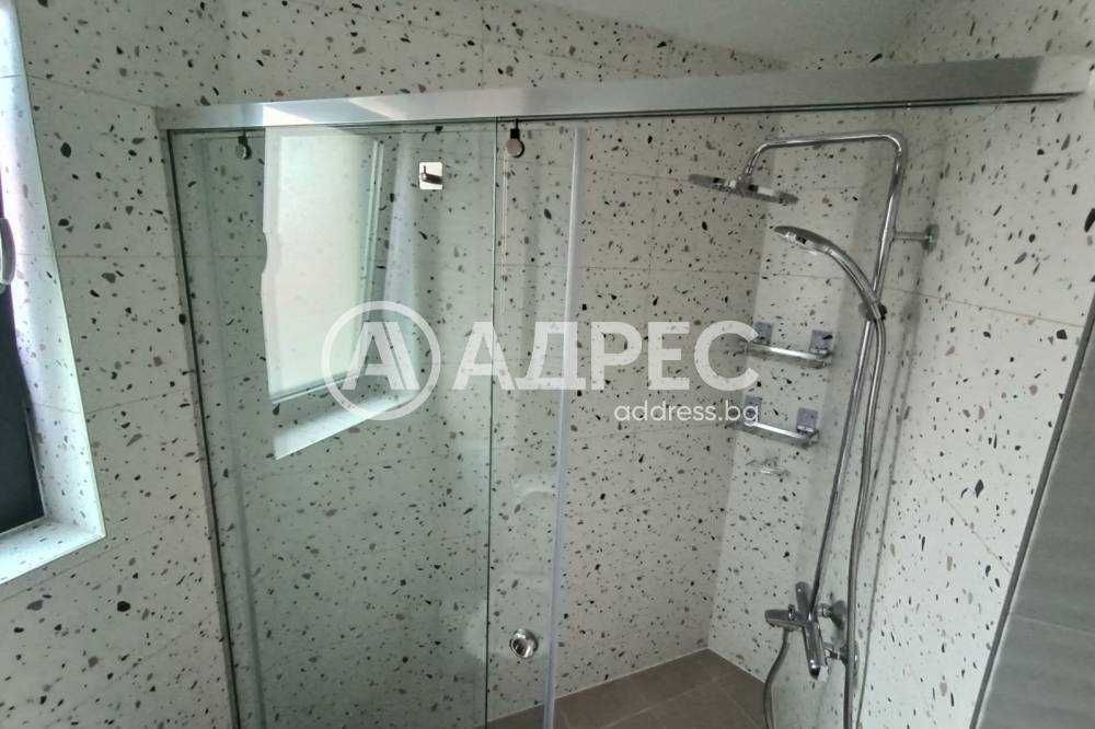 Дава се под наем Тристаен апартамент в Разград, Център - 81 кв.м за 511 € - Снимка #5